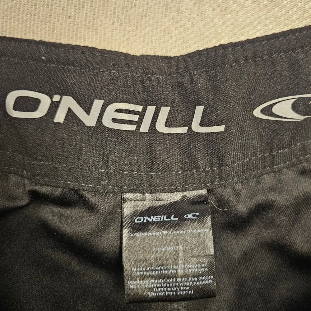 ONeill Mens Board Shorts Black Cargo Pocket Swim Trunks Size 32 RN85773